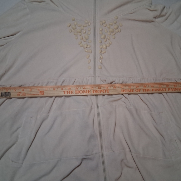 NWT CITY HEART SZ. 3X CREAM ZIPPERED HOODIE - Picture 9 of 12